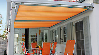 Sonnenschutz mit Markisentuch